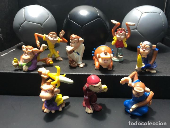 Figuras de goma Kinder: LOTE 9 MONOS KINDER - Foto 1