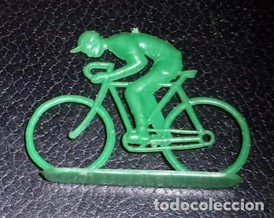 Figuras de goma y PVC: CICLISTA MONTAPLEX, DE PL&Aacute;STICO DURO - Foto 1