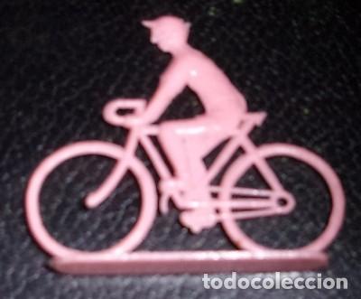 Figuras de goma y PVC: CICLISTA MONTAPLEX, DE PL&Aacute;STICO DURO - Foto 1