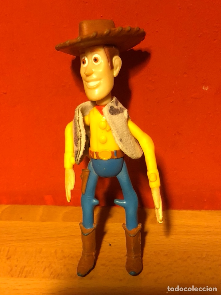 Figuras de Borracha e PVC: Figura juguete de PVC buddy toy story.articulado con chaleco de tela