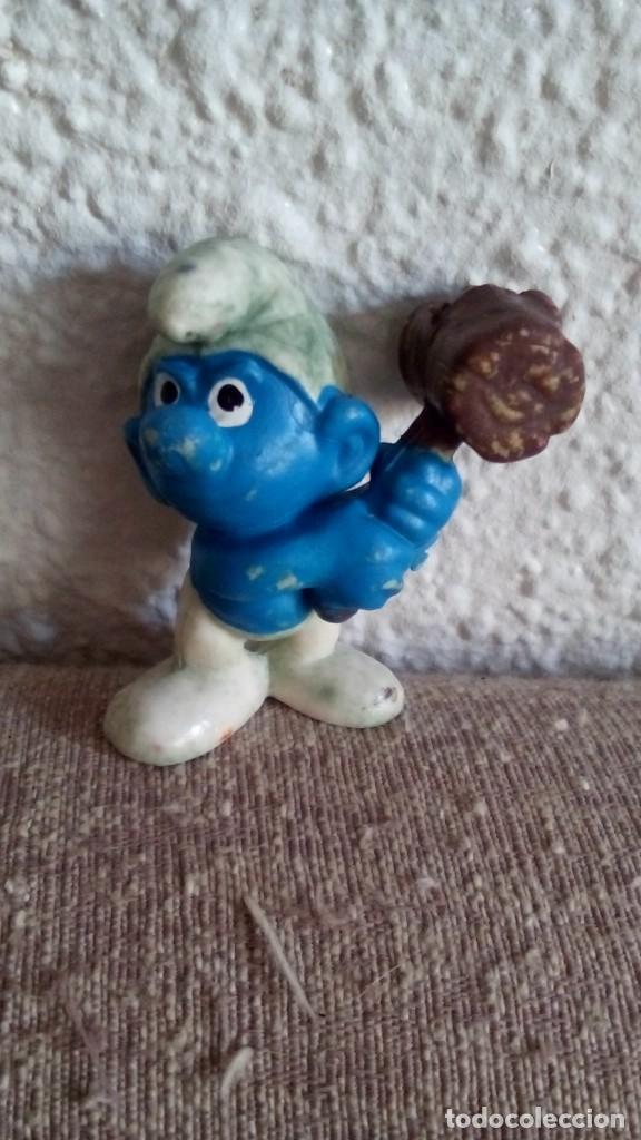 Figuras de goma y PVC: mu&ntilde;eco pitufo con martillo maza sin marca - Foto 1