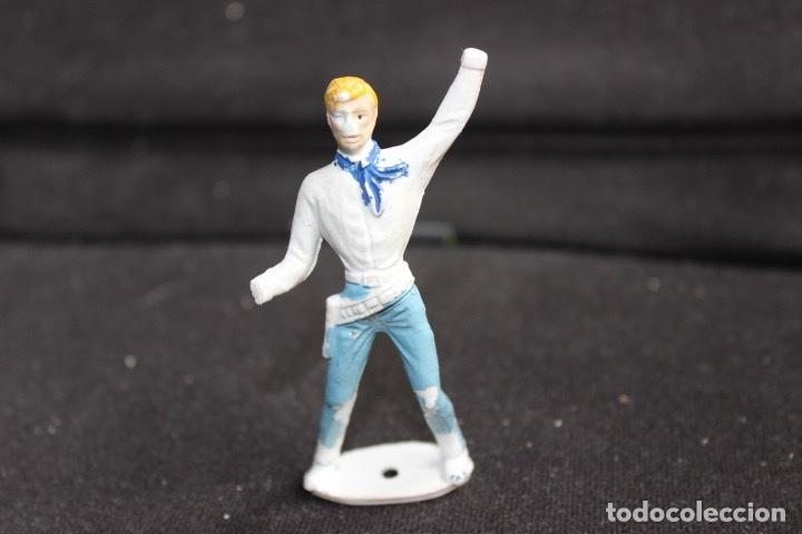 Figuras de goma y PVC: VAQUERO EN PVC R&Iacute;GIDO de COMANSI - Foto 1