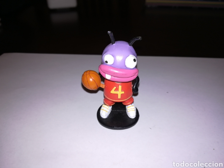 Gummi- und PVC-Figuren: TRANCAS Y BARRANCAS FIGURA PVC PROMOCIONAL EL HORMIGUERO JUGADOR BALONCESTO