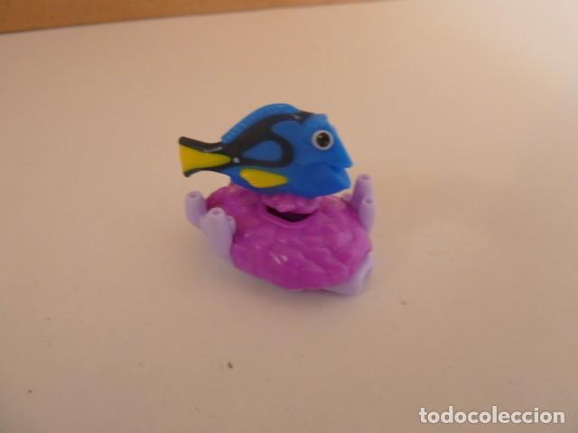 Figuras de goma Kinder: Buscando a Dory. Kinder sorpresa - Foto 1