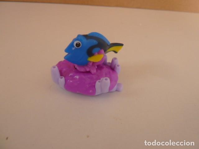Figuras de goma Kinder: Buscando a Dory. Kinder sorpresa - Foto 2