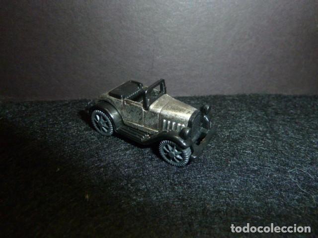 Figuras de goma Kinder: Coche de &eacute;poca. Kinder Sorpresa - Foto 2