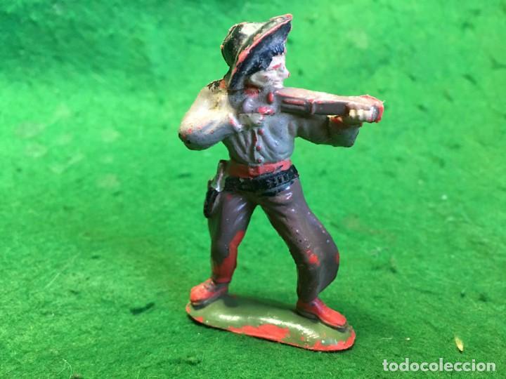 Figuras de goma y PVC: VAQUERO DE LAFREDO . . . - Foto 1