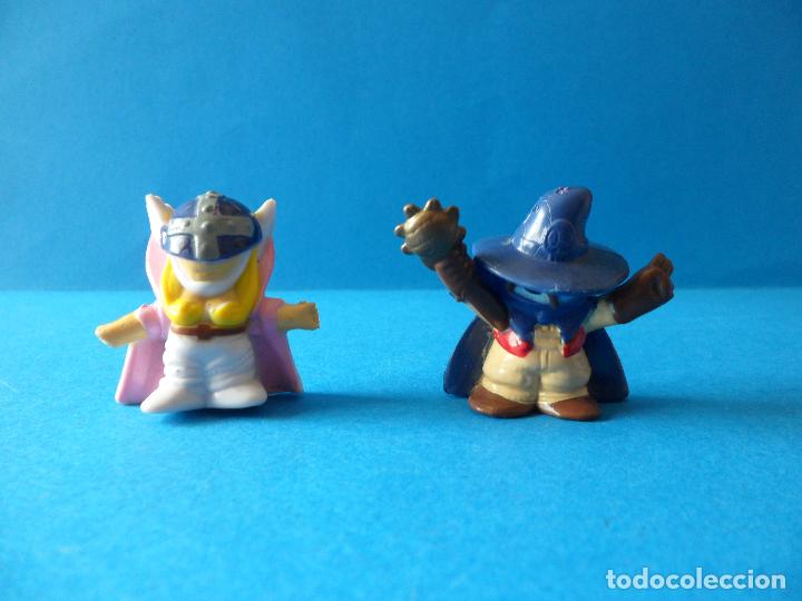 Figuras de goma y PVC: Figuras Invizimals de PVC - Foto 1