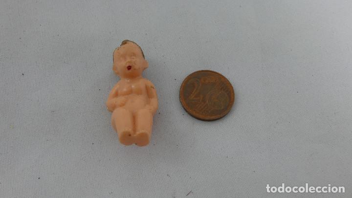 Gummi- und PVC-Figuren: Antigua figura de pvc mu&ntilde;eco peque&ntilde;a escala.