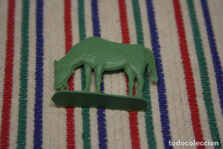 Figuras de goma y PVC: LOTE 5 FIGURAS OESTE - Foto 5