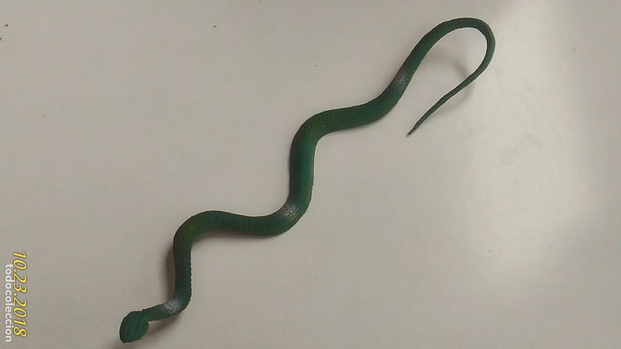 Figuras de goma y PVC: Figura de serpiente. Juguete 24 cm de largo.