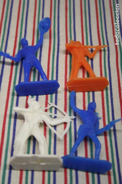 Figuras de goma y PVC: LOTE 4 FIGURAS OESTE - Foto 1