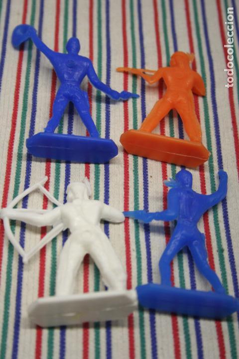 Figuras de goma y PVC: LOTE 4 FIGURAS OESTE - Foto 4