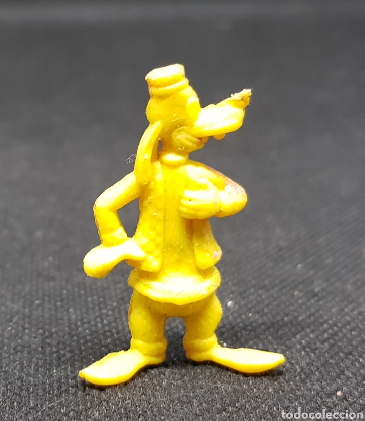 Figuras de goma y PVC: Goofy - amarillo - dunkin - car121 - Foto 1
