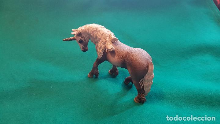 Figuras de goma y PVC: UNICORNIO SCHLEICH (2007) - Foto 11