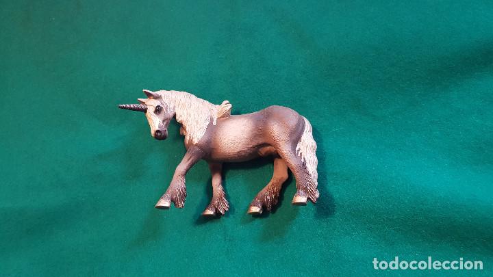 Figuras de goma y PVC: UNICORNIO SCHLEICH (2007) - Foto 13