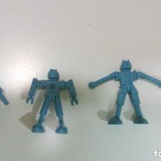 Figuras de Goma y PVC: MONTAPLEX - ROBOTS - COLOR AZUL. Lote 138317454