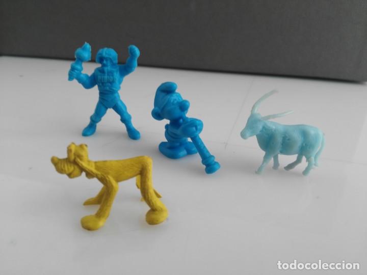 Figuras de goma y PVC: lote de figuritas dunkin - Foto 2