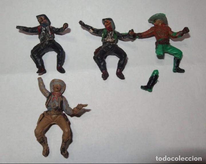 Figuras de goma y PVC: 4 VAQUEROS DE PECH,A&Ntilde;OS 60,DEFECTUOSOS - Foto 1