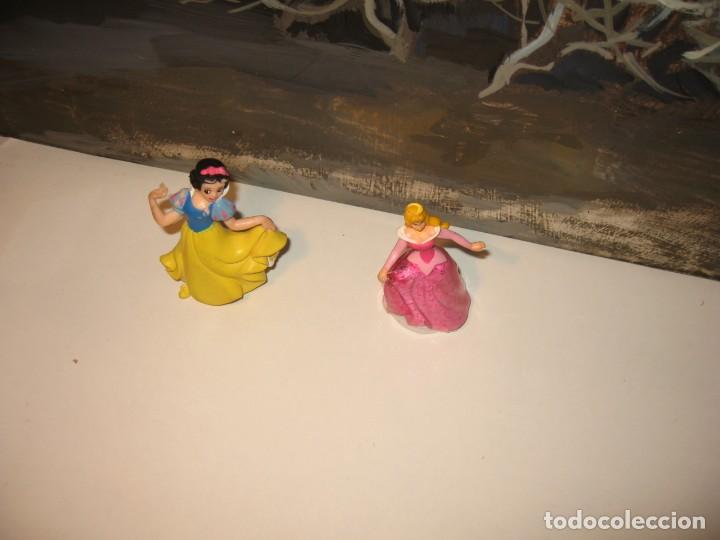 Figuras de goma y PVC: DOS PRINCESAS DE DISNEY - Foto 4