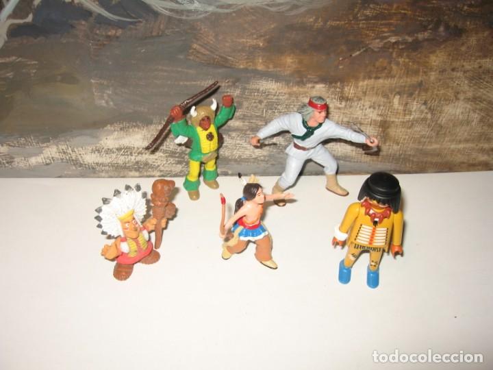 Figuras de goma y PVC: LOTE DE CINCO INDIOS DIFERENTES - Foto 1
