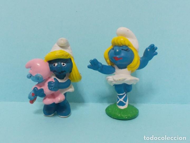Figuras de goma y PVC: PITUFINAS SCHLEICH - Foto 1