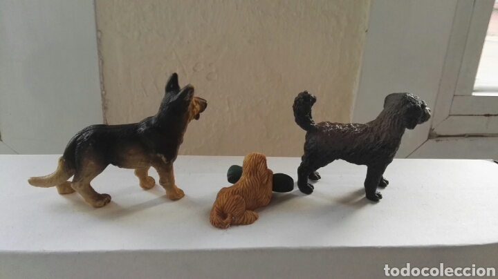 Figuras de goma y PVC: Figuras Perros - Foto 2