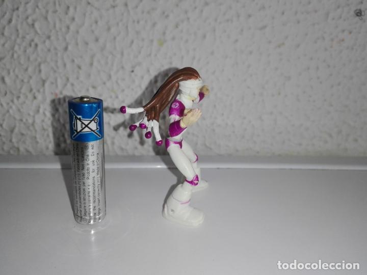 Figuras de goma y PVC: mu&ntilde;eco figura actimel danone cpp - Foto 2
