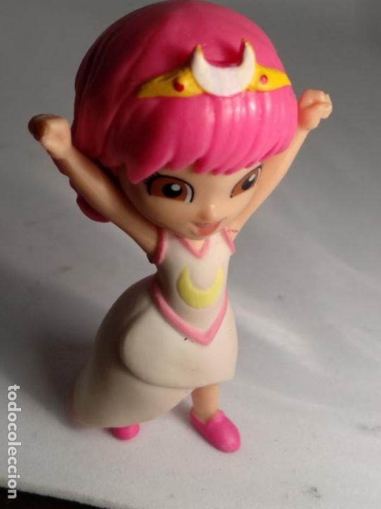 Figuras de goma y PVC: Figura Magiki Princesas del Arcoiris - Foto 1
