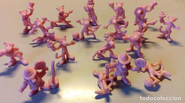 Figuras de goma y PVC: LOTE FIGURAS DUNKIN PANTERA ROSA - Foto 3