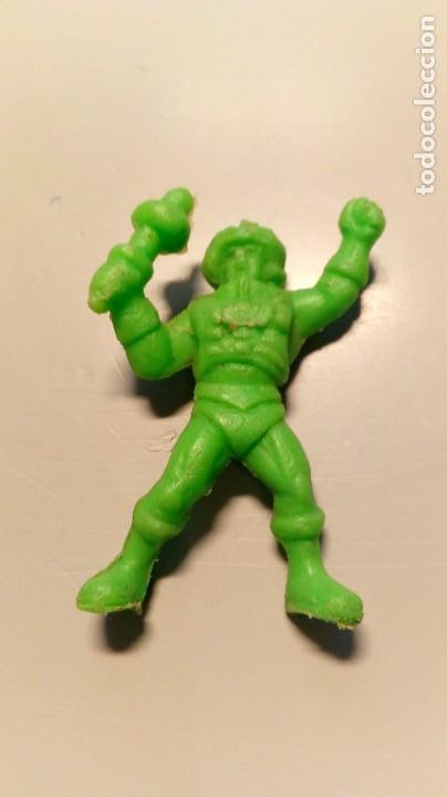 Figuras de goma y PVC: FIGURA DUNKIN (REF. 5) - Foto 1