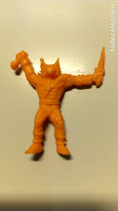 Figuras de goma y PVC: FIGURA DUNKIN (REF. 18) - Foto 1