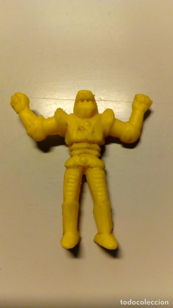 Figuras de goma y PVC: FIGURA DUNKIN (REF. 31) - Foto 1