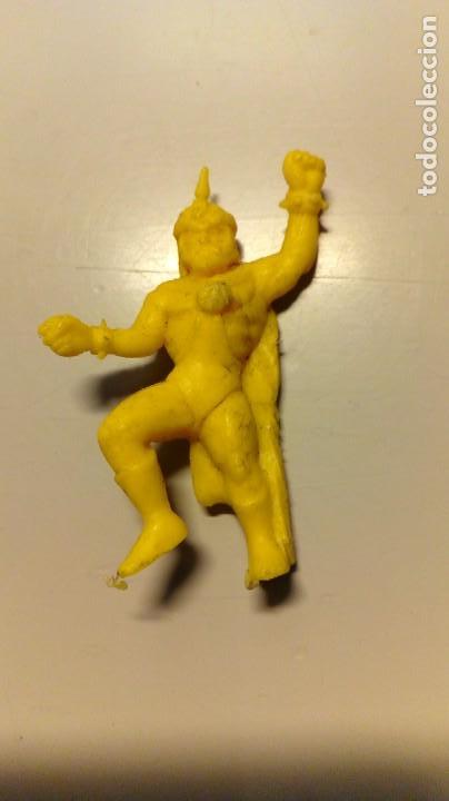 Figuras de goma y PVC: FIGURA DUNKIN (REF. 32) - Foto 1