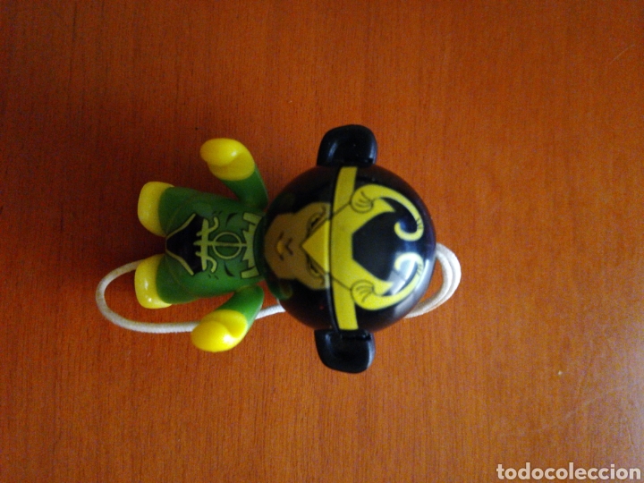 Figuras de goma Kinder: Figura kinder marvel loki - Foto 1