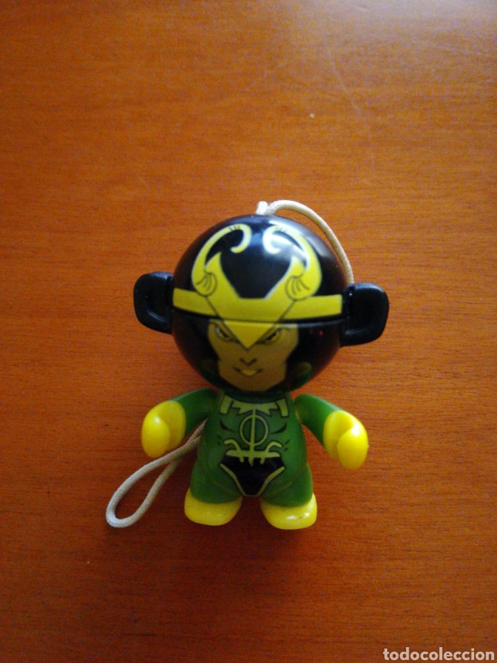 Figuras de goma Kinder: Figura kinder marvel loki - Foto 1