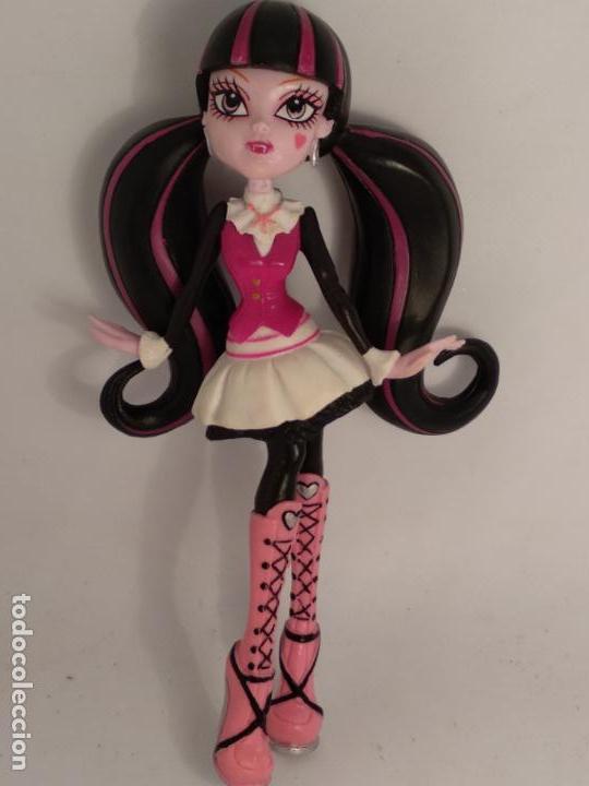 Figuras de goma y PVC: Figura PVC Monster High Draculaura sin marca