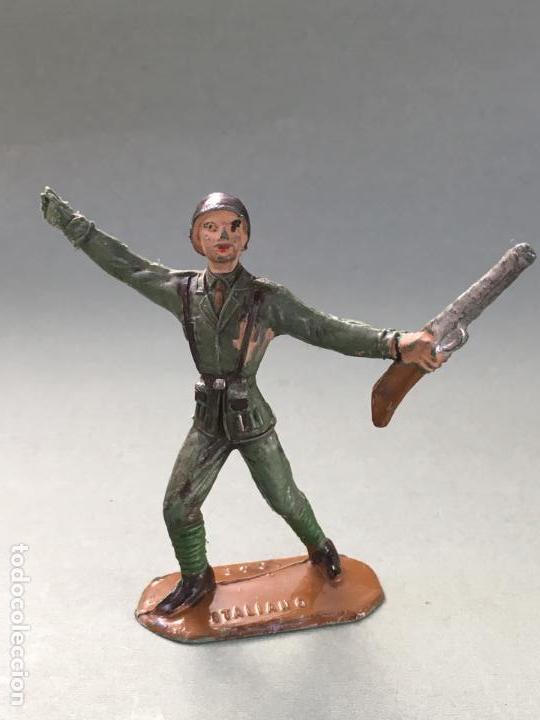 Figurines en Caoutchouc et PVC: FIGURA DE PL&Aacute;STICO DURO DE SOLDADO ITALIANO, 1048