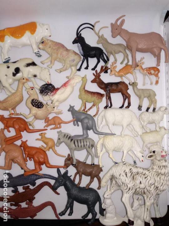 Figuras de Goma y PVC: Lote de 31 animales vintage tipo  pech Jecsan lafredo canguro cabra oveja vaca pato etc