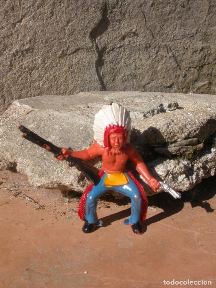 Figuras de goma y PVC: FIGURA SOTORRES - Foto 1