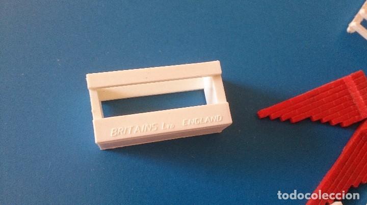 Figuras de goma y PVC: LOTE ACCESORIOS GRANJA BRITAINS - Foto 3