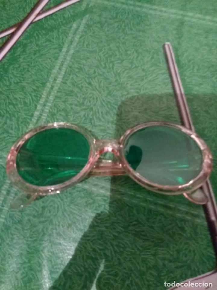 Figuras de goma y PVC: ANTIGUAS GAFAS TIPICAS DE LOS KIOSKOS - Foto 2