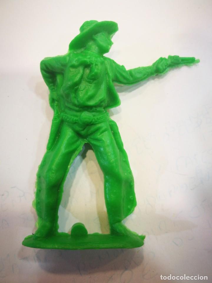 Figurines en Caoutchouc et PVC: Comansi ? Vaquero de pl&aacute;stico verde