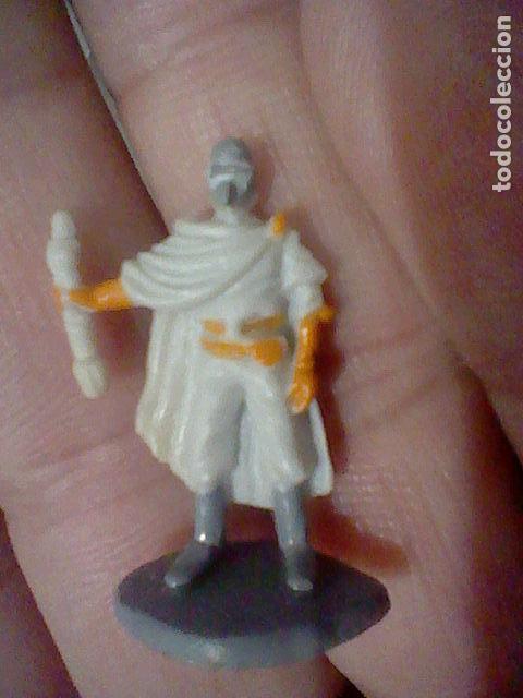 Figuras de Borracha e PVC: ESPACIO FIGURA GOMA CAPA DESCONOZCO COLECCI&Oacute;N MINIATURA MU&Ntilde;ECO
