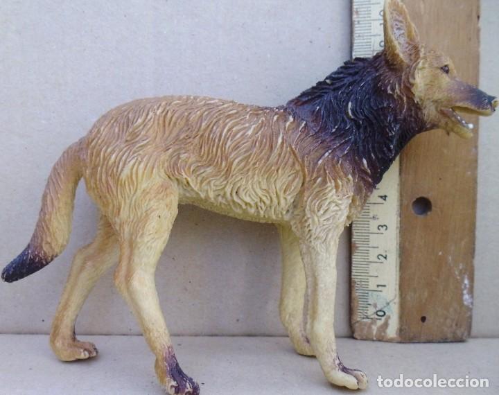 Figuras de goma y PVC: LOBO DE GOMA - Foto 2