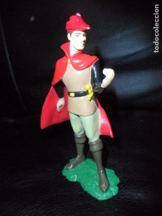 Principe Felipe De La Bella Durmiente Figura Sold Through Direct Sale