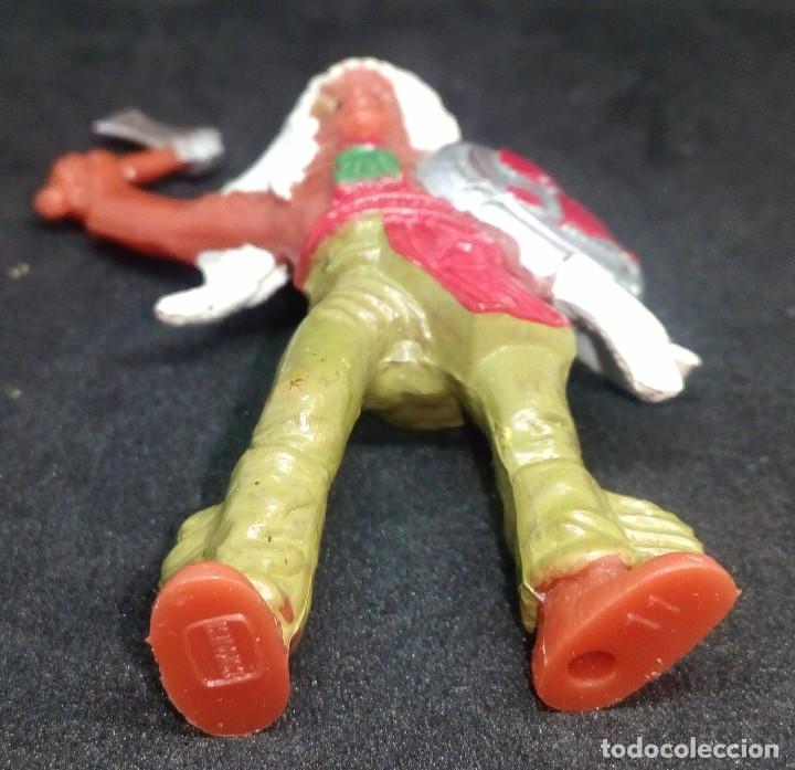 Figuras de goma y PVC: INDIO CON HACHA. COMANSI - Foto 3