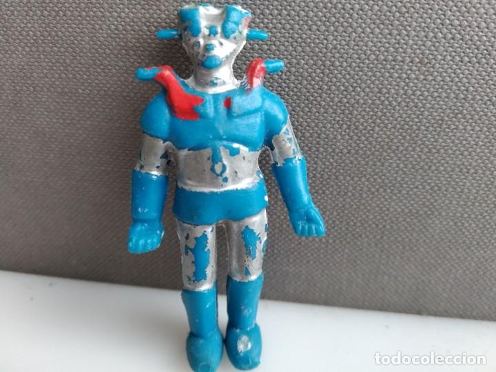 Figuras de goma y PVC: DUNKIN PHOSKITOS   MAZINGER Z - Foto 1