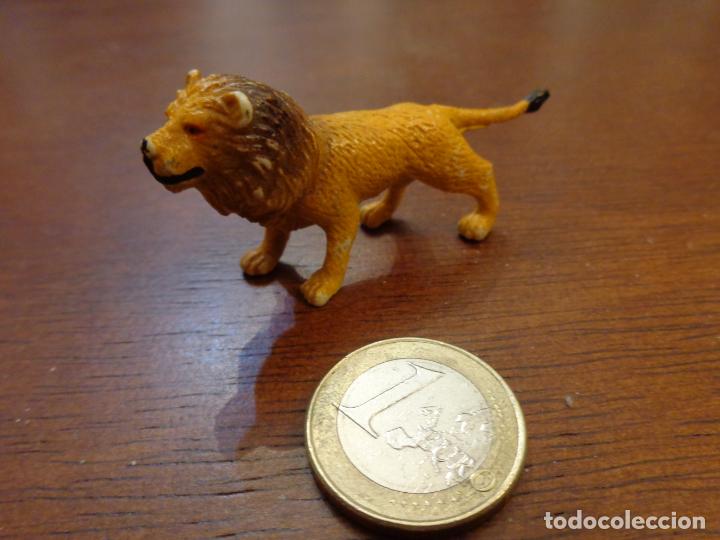 Figuras de goma y PVC: Figura Le&oacute;n - Foto 2