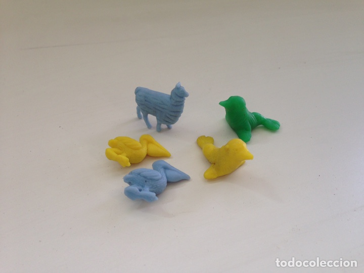 Figuras de goma y PVC: LOTE DUNKIN A&Ntilde;OS 60 - Foto 4